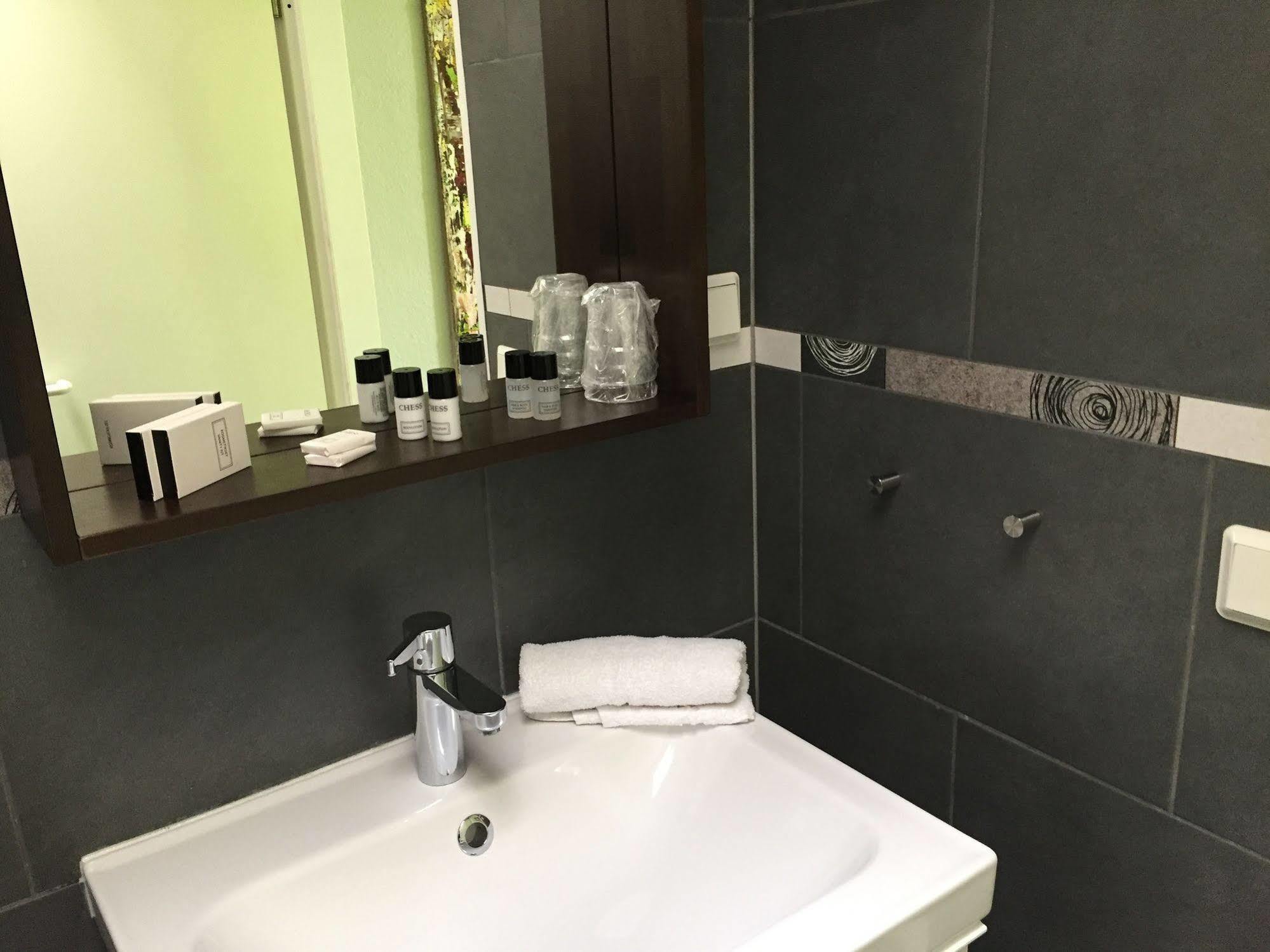 First Domizil Apartment Cologne